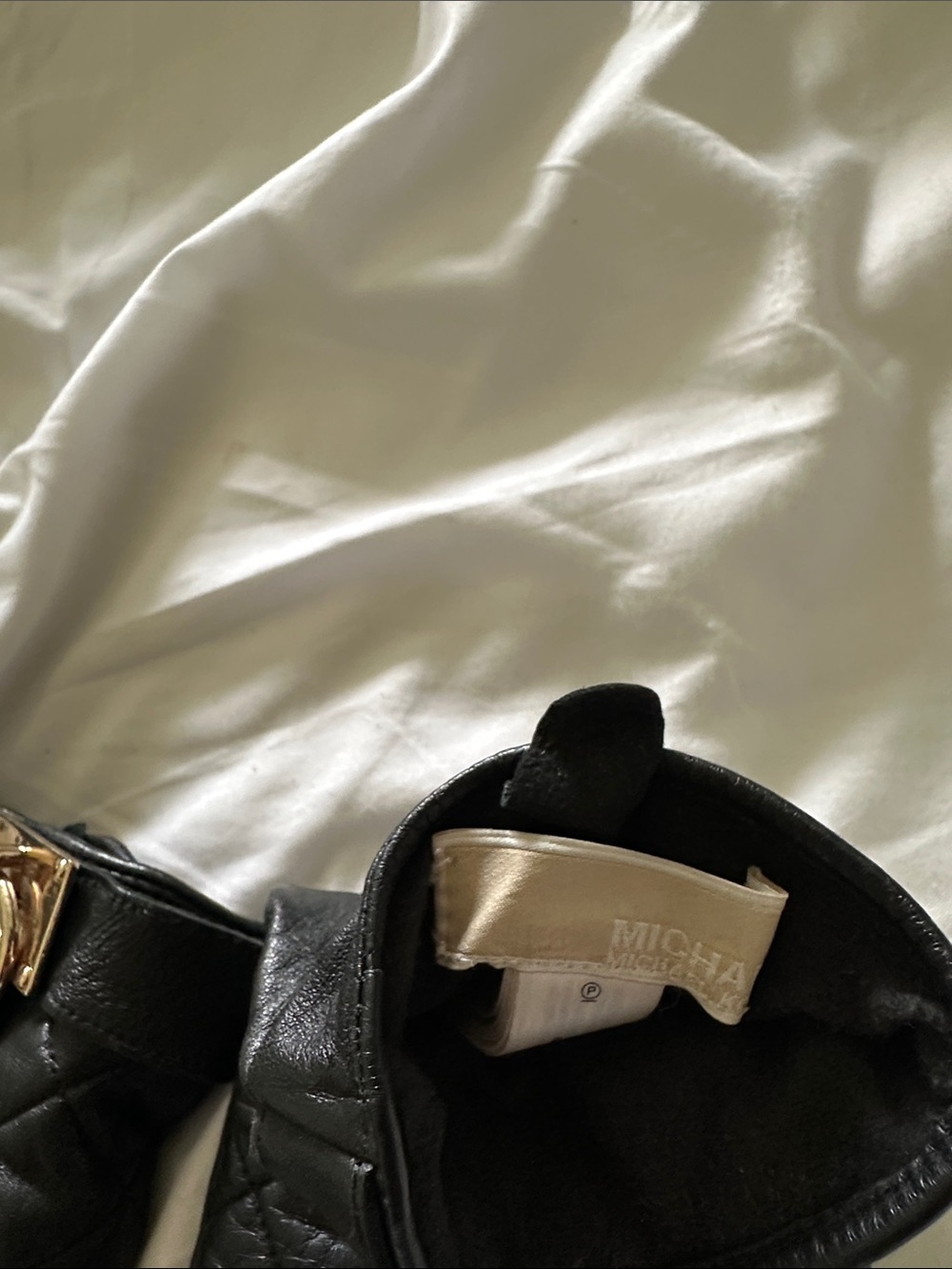 Michael Kors Black Quilted Leather Gloves with Gold Hardware - Picture 5 of 8